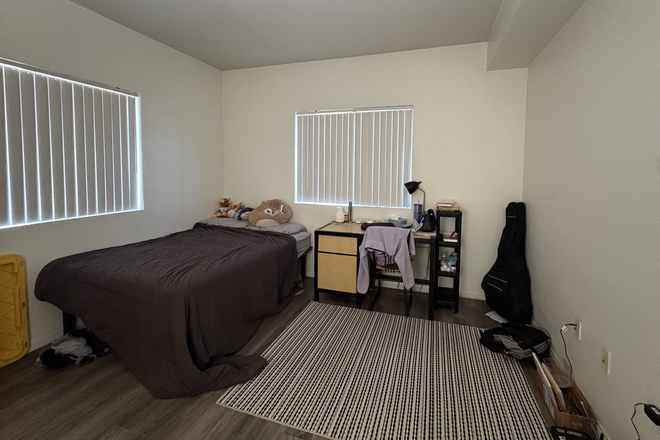 bedroom - Grandmarc 4 x 4 Standard Lease (Private Bedroom and Bathroom) Apartments