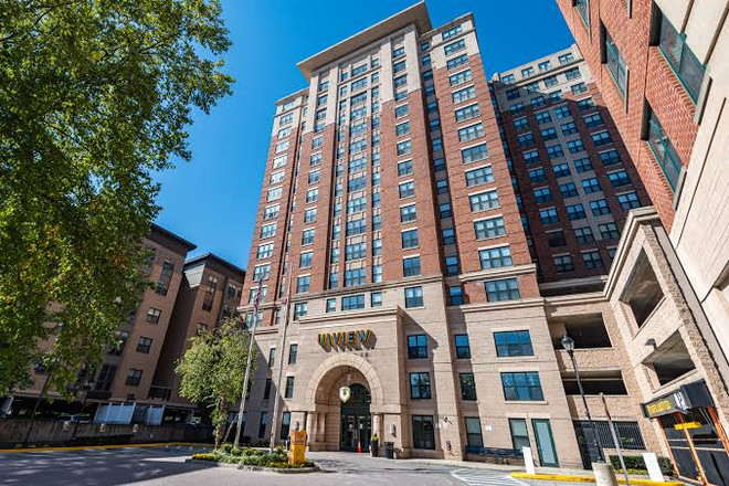 Building View - University View Apartments