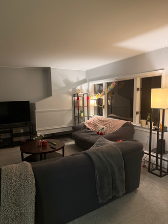 Living Room - Townhouse on Maple
