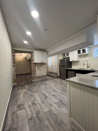 Kitchen - Charming apartment close to campus