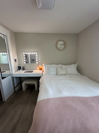 Bedroom - University Ave Apartment