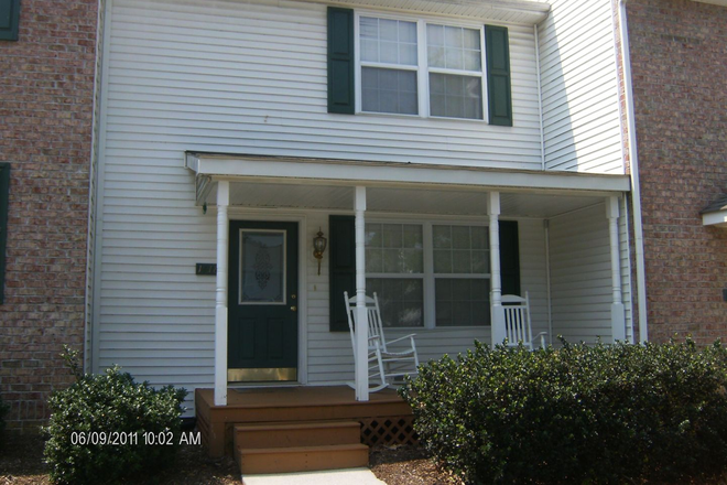  - 2 Bedroom 1.5 Bath Townhouse
