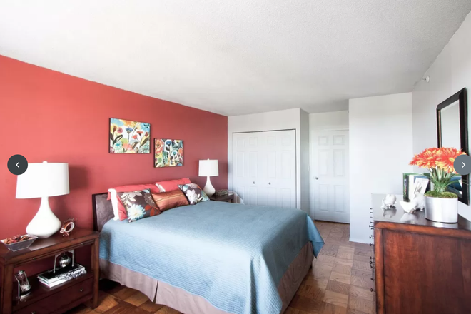 bedroom - LOCATION!! 2 Bed / 1.5 Bath. near campus available 1/20/2024!! Heat, AC and Gas included!! Apartments