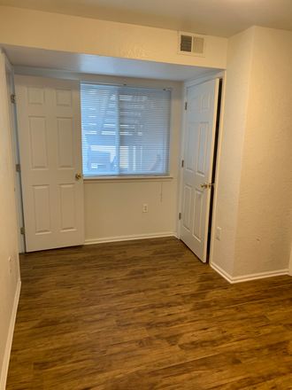 865 30th #3 - 865 30th St. #3 PRICE LOWERED Apartments