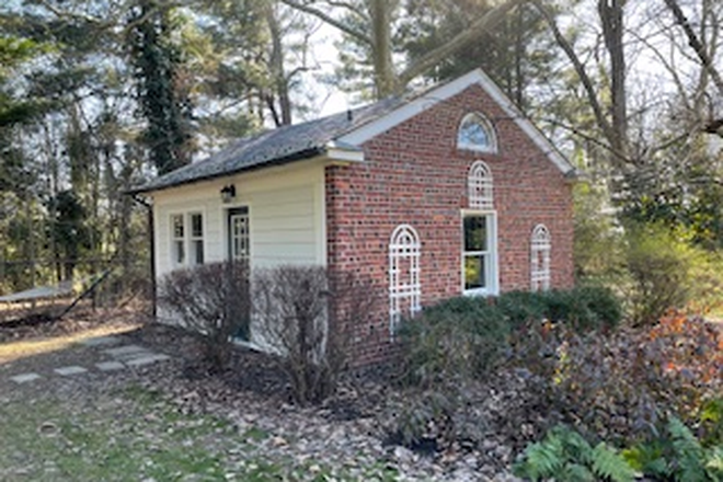 Outside View - Separate access from Main House - Studio cottage-Newlin Rd-Princeton Apartments