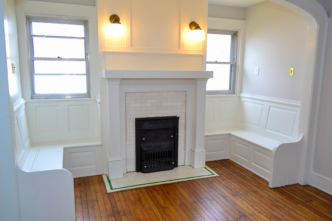 Living Room: off of front entrance - Charming house in University Circle