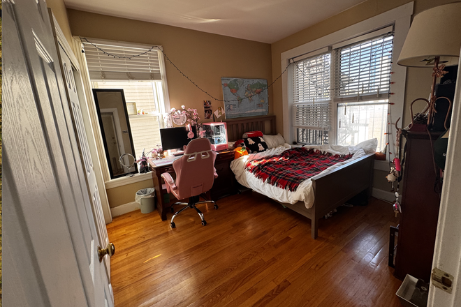 bedroom - Furnished Allston Summer Sublet | Late May–August | $1,445 (Negotiable) | Steps to Harvard Ave Apartments