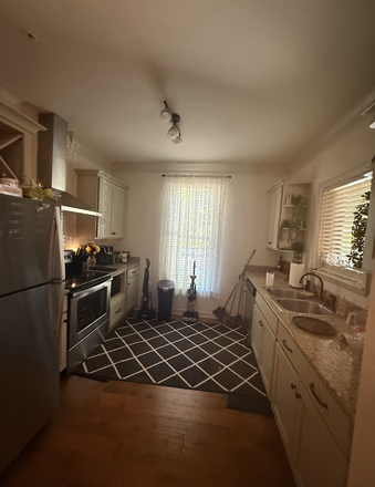 Kitchen - Arcadia Student Living