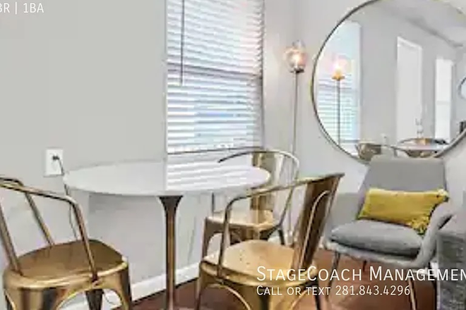 dining table - Sublease on Dryden Rd for Spring 2026 Apartments