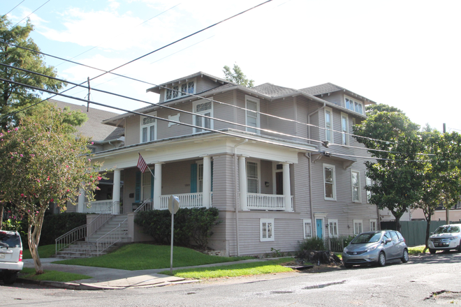 exterior - 4 Bedroom 3 Bathroom home-Prime Location