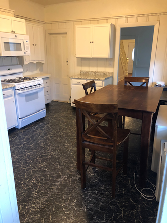 Kitchen - Walking to Brandeis, Well Kept Unit & Close to Everything! Duplex