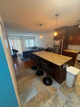 Kitchen - LOOKING FOR SPRING SUBLEASE View House Apartments close to hill and campus