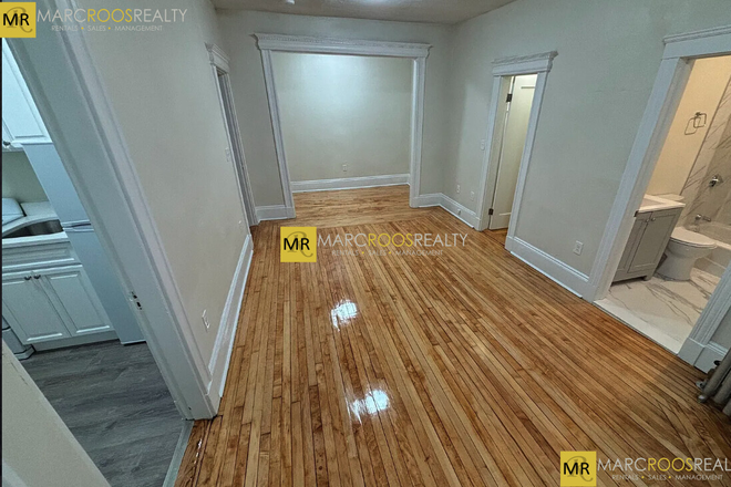 Call NOW for showings! 617-236-8600 - HEMENWAY ST - CUTE & UPDATED *NO FEE* STUDIO IN SYMPHONY FOR *1/1/2026* W/ H&HW INC, LNDRY IN BLDNG Apartments