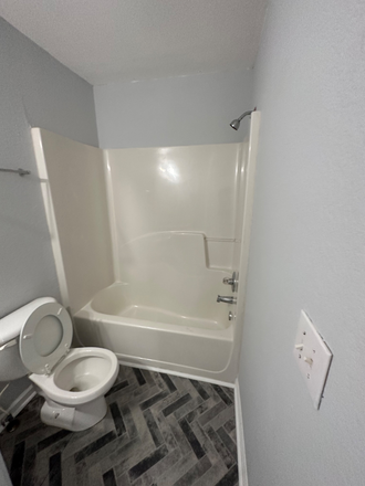 Inside of bathroom - Private Room & Bathroom for Rent House