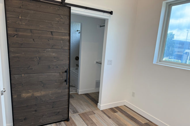 Dining and living - Newly built Modern 2-bedroom house