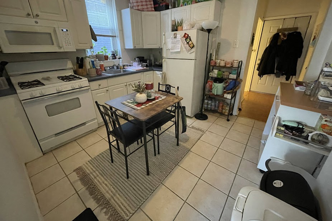 1861 Apt 2 - Eat-In Kitchen - Four 2 Bedroom 1 Bath Apartments Available August 1st, 2026 - 1855 & 1861 N Willington St - $1,100