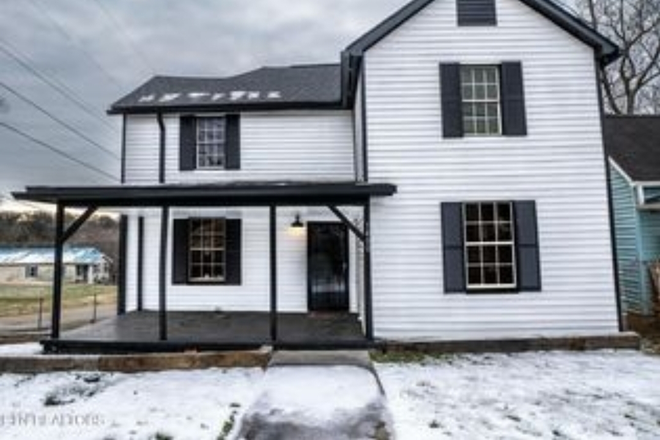 This is it! Your home away from home. - Only 2 miles from campus! Fully furnished, renovated & spacious.