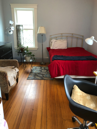 same bedroom, bigger view - LOVELY JP CONDO TO SHARE $1400/MO inc util