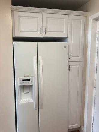 Frigidaire Appliances - Beautiful & Spacious Apartment