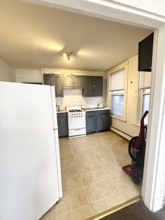 Kitchen - Sun filled 3 bed apartment avail. on Parker Hill Ave. in Mission Hill!