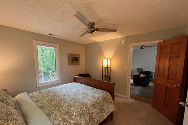 bedroom2 - Utilities included: furnished one bedroom apartment, minutes from UNC campus