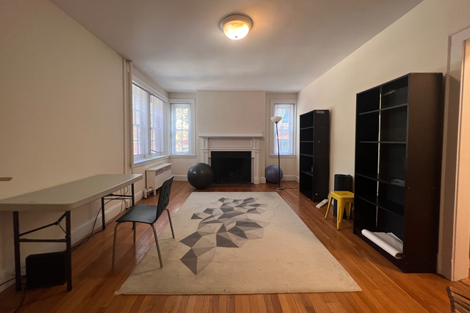 1 - 1 bd 1 bath in Charming building close to Harvard Apartments