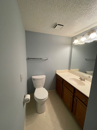 Bathroom Hallway - 2 BED/ 2 BATH APARTMENT 1 block from VANDERBILT