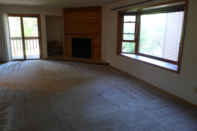 2 - AUGUST PRELEASING: 2807 Sundown Ln. #H205 Condo