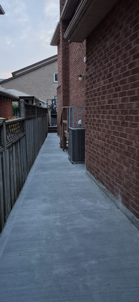 Path to side entrance - Furnished 3 Bedroom Basement with Laundry (Renting Private Rooms - FEMALE ONLY) House