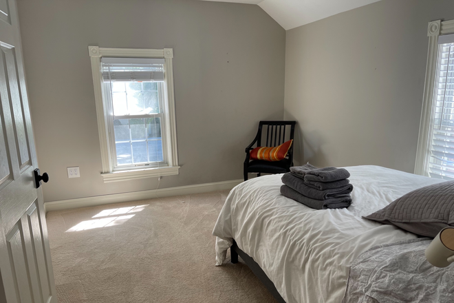 Bedroom - Furnished room for PU affiliate only-Chestnut St-Princeton House