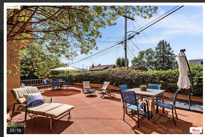 Large lower non-smoking quiet patio - Private Tiny Studio for Rent