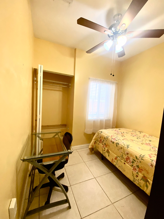 Bedroom - CARIBBEAN CHATEAU CLEAN AMBIANCE $800 A MONTH $300 SECURITY DEPOSIT, ALL UTILITIES INCLUDED!