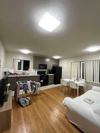 Living room - Apartment In Southside, near 7-Eleven