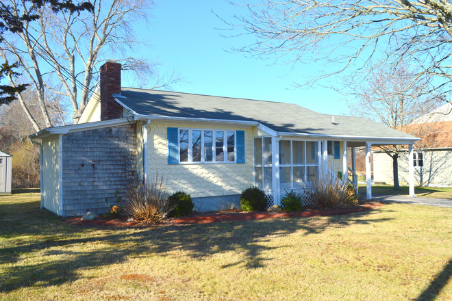 Front Yard. - 7 Terra Drive, Narragansett, RI 02882 House