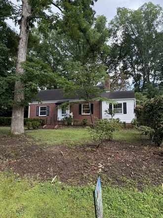 front - Renovated English Cottage Watts-Hillandale Neighborhood