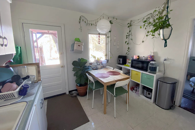 Kitchen - 768 17th Street, Apt #B (1 bed/bath)