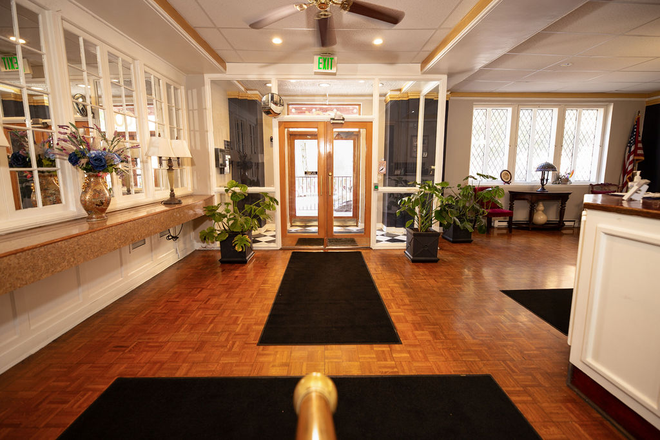 Front Entrance - Skip the Commute, Enjoy the View, Minutes from Baltimore's Leading Hospitals and Universities Condo