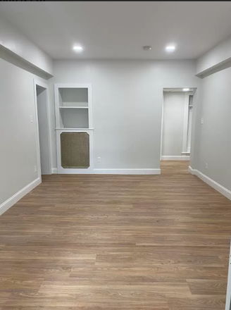 Living room - 1460 Commonwealth Ave, 10 minute drive and 20 minute train to BC Apartments