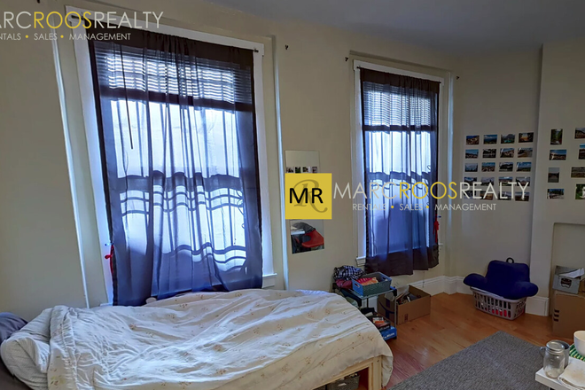 Bedroom - Hammond St  2 Bed South End Apartments