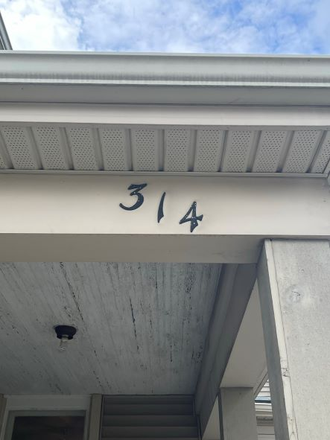 Exterior - 314 W. Fowler