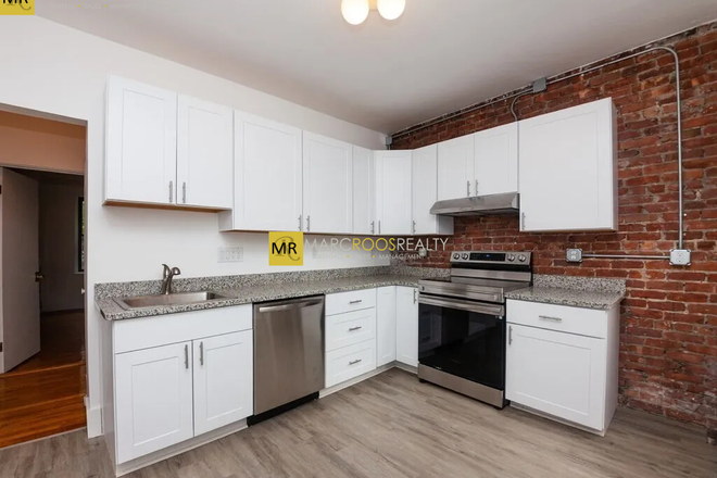 Call NOW for showings! 617-236-8550 - COMM AVE - *NO FEE* RNOVATED 2BR/1BA ON ALLSTN/BRGTN LINE FOR *9/1/2026* W/ LNDRY IN BLDNG, H&HW INC Condo