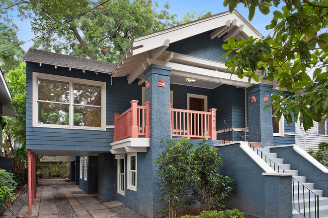 Front porch - Beautiful Renovated 3-Bedroom Home