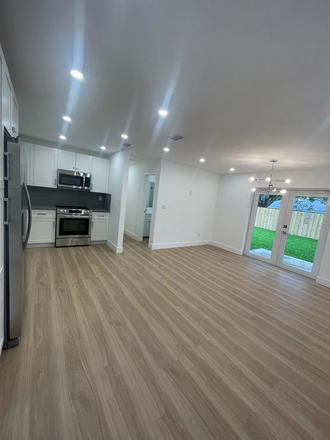 Living - UM housing House