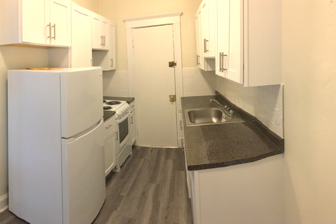 visit hubrealtyproperties.com - Fenway, beautiful 1 bedroom with brand new eat in kitchen, near HMA