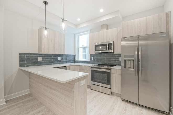 Kitchen - 1841 N 17th St Apartments