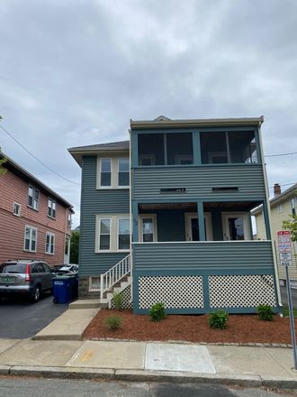 Front - 42 Chetwynd Rd - 3 BD & 4 BD Apts. No Fee