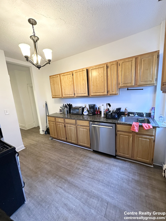 Kitchen - 4 bedroom on Tremont St. w/ tons of natural sunlight & laundry in unit Apartments