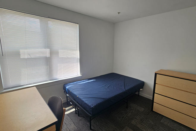Bedroom - Summer Sublease [email removed] SCC [4 Beds/2 Baths]