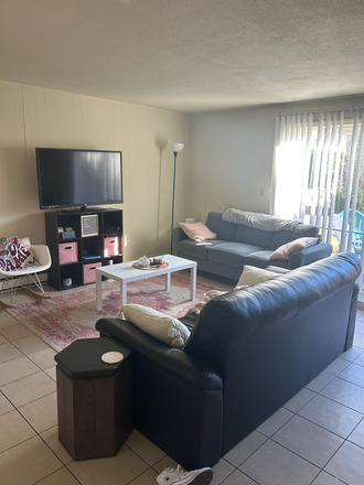 Living Room - Townehouses of Amherst