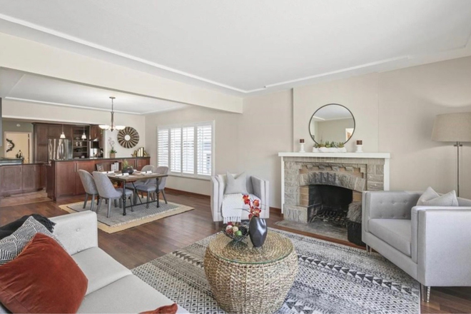 Living room - 4-Bedroom House Near UC Berkeley – Great Neighborhood, Easy Commute!